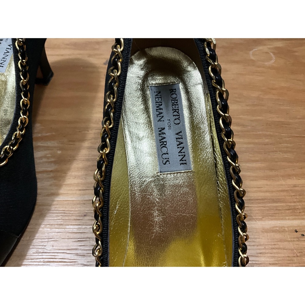 Roberto Vianni Neiman Marcus Black Leather Chain Kitten Heel Pumps Italy 10M - Picture 3 of 5